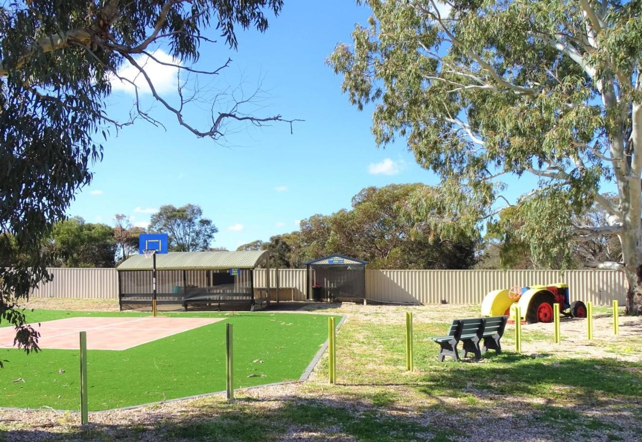 Motel Moonta Bay Cabins Port Moonta Exterior foto