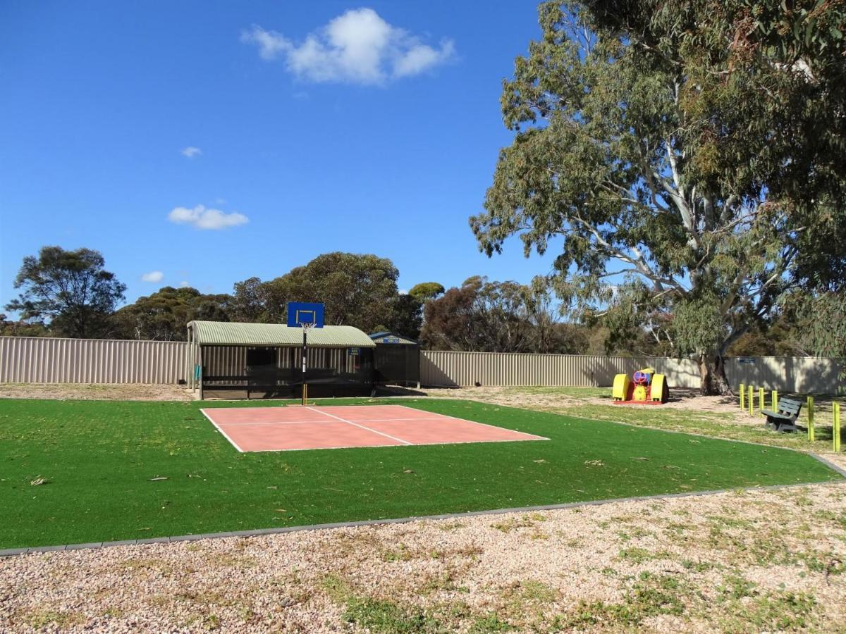 Motel Moonta Bay Cabins Port Moonta Exterior foto