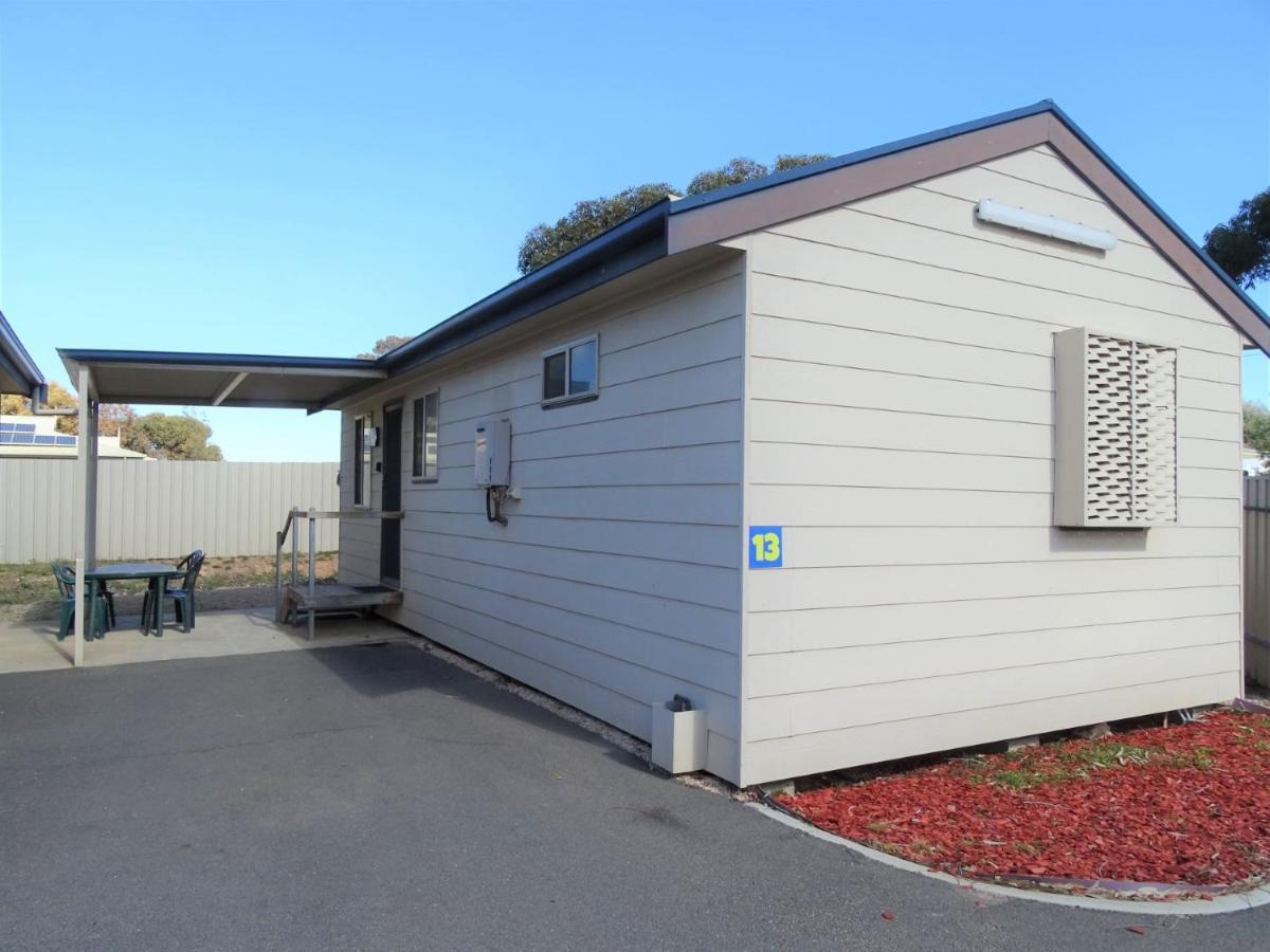 Motel Moonta Bay Cabins Port Moonta Exterior foto