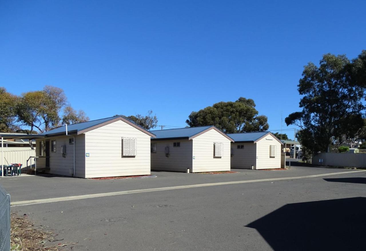 Motel Moonta Bay Cabins Port Moonta Exterior foto